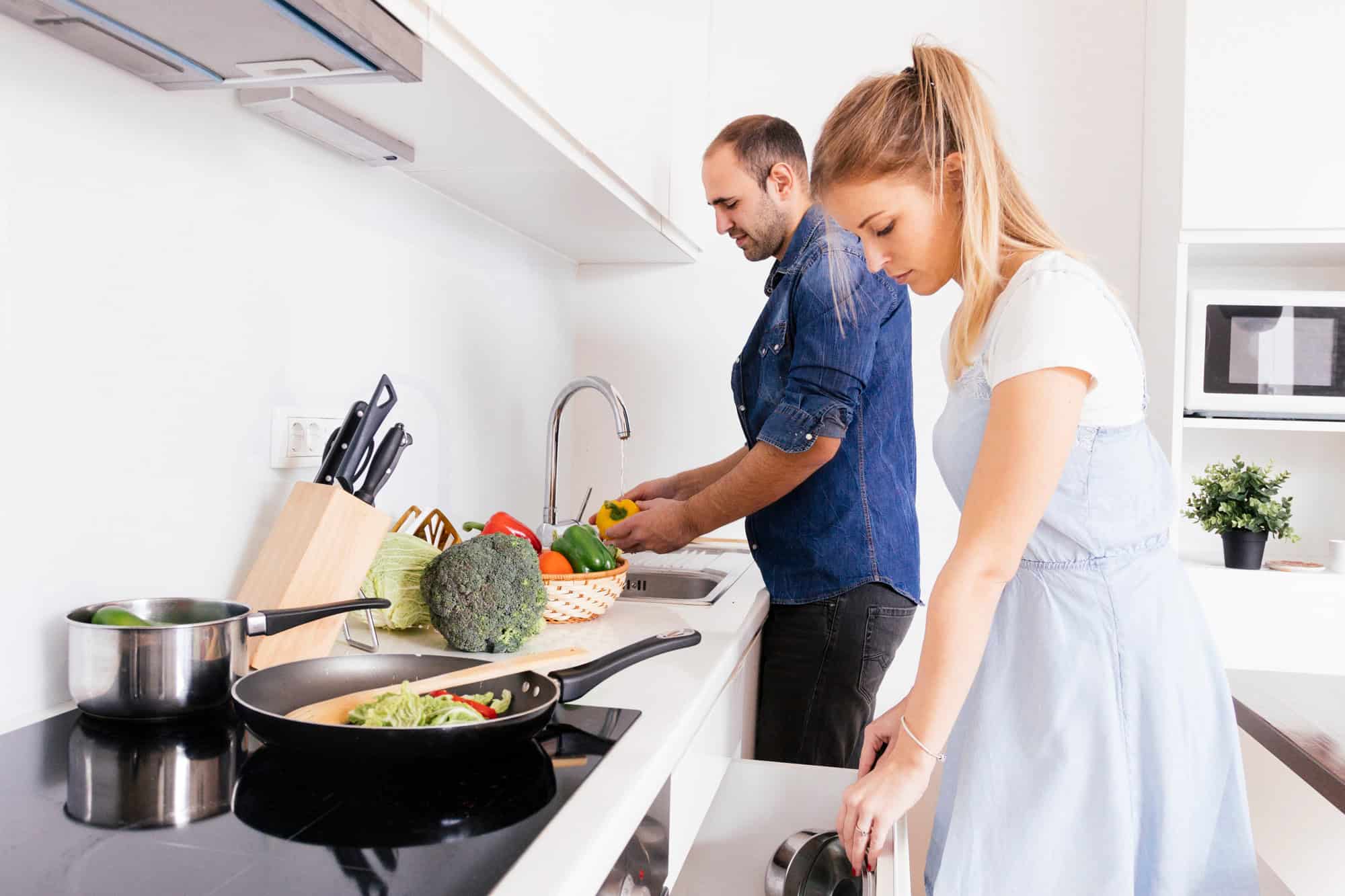 plaque de cuisson dans plan de travail